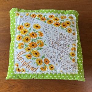 Vintage Maryland Handkerchief Pillow Shabby Chic Retro Country Cabin Decor